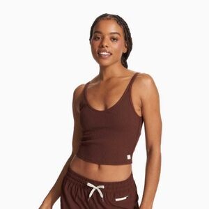 NEW NO TAGS Vuori rib crop tank